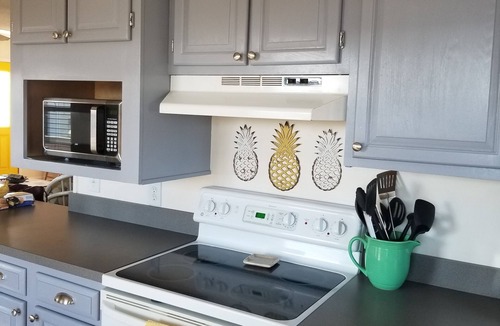 Kitty Hawk House | "Sandy Cheeks" - 3 Bdrm/2 Bath/Loft w/Hot Tub @ MP 4.5