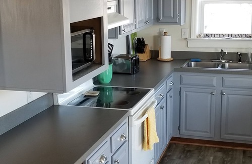 Kitty Hawk House | "Sandy Cheeks" - 3 Bdrm/2 Bath/Loft w/Hot Tub @ MP 4.5