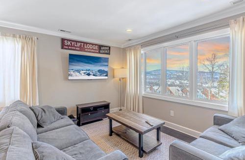 Vernon Apartment | Skylift Lodge - Luxury Mountain Creek family condo