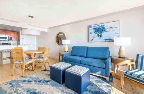 Ormond Beach Hotel | Spacious 2BR Oceanfront Units for Family Stay with Full Kitchen