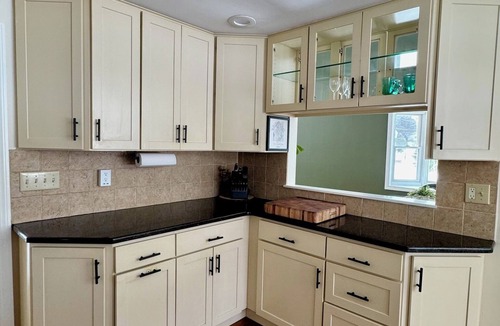Sharon House | Spacious 3-Bdrm Retreat – Close to Boston Stadium/Trains; Patio, Deck & Sunroom!