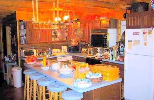 Thurmont Cabin | Spacious and Rustic Cabin Rental in the Woods near Catoctin Mountain Park, Maryland