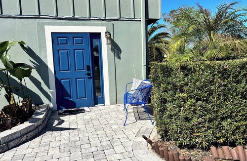Orlando House | Spacious private studio 8 minutes from downtown orlando