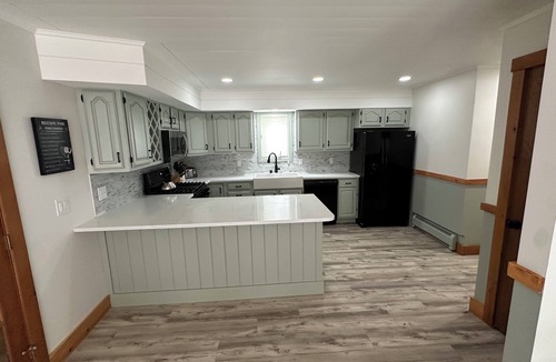 Wilmington House | Spacious Vacation home in Chimney Hill near Mt Snow
