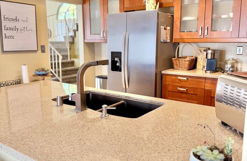 Bonita House | Spectacular Views with Spa-Like Master Retreat & Short Drive to L.A, Beaches