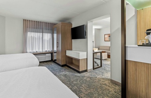 Coraopolis Hotel | Springhill Suites Pittsburgh Airport