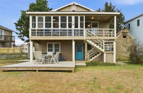 Colington Harbour House | Starfish Hideaway - Waterfront Getaway