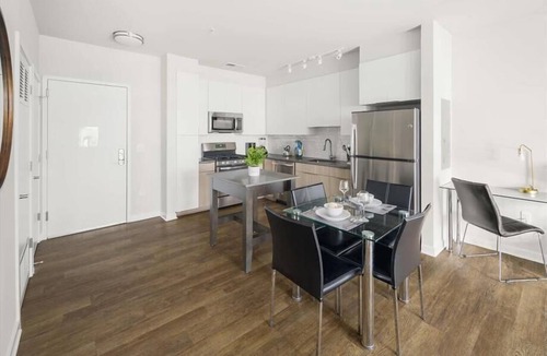 Reston Apartment | Steps to Metro | Best Food & Drink Spots Close by | nr RTC