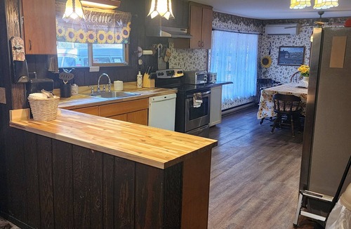 East Stroudsburg Cabin | Streamside Cabin Retreat Near Bushkill Falls