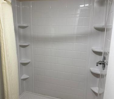 South Norfolk Hotel | Studios 4 Less Chesapeake
