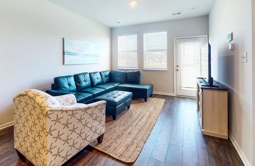 Ocean View House | Stylish ocean view Beach Club townhouse with shared pool, sauna, tennis, & gym