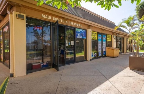 Kihei Apartment | Sugar Beach Resort 534- Oceanfront with amazing views at Sugar Beach Resort