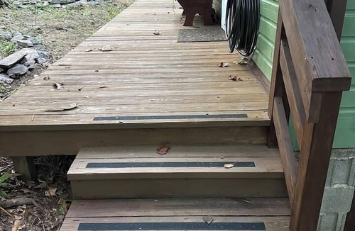 Aspers Cabin | The Green Glade Cabin Cozy Retreat near Gettysburg Farm Stay Orchard Views