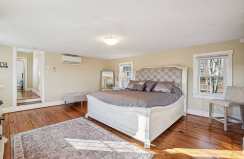 Waterford House | The Spring House: Entire Home Rental on 74-acre, Scarlet Springs Farm