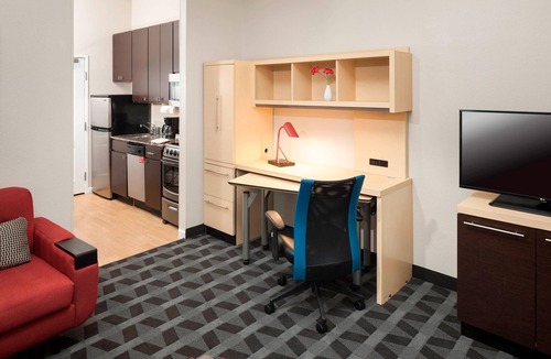 Columbus Hotel | TownePlace Suites by Marriott Columbus