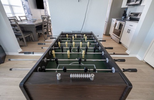 Spring Hill House | Turtle Cove - Hernando Beach Waterfront, w/Kayaks & Arcade Games!