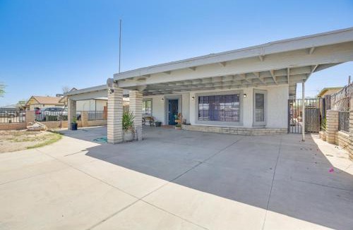El Centro House | Updated El Centro Home w/Private Patio