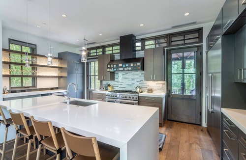 Mountain Village House | Vischer - Mountain Oasis - Luxury Ski in and out