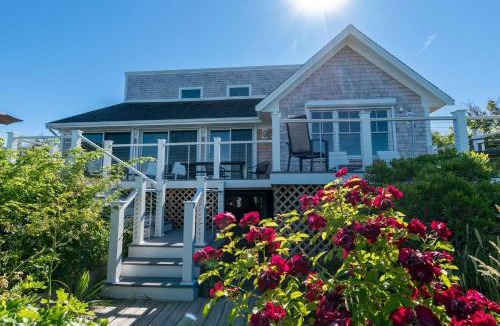 North Eastham House | Waterfront Private Beach Panoramic Views