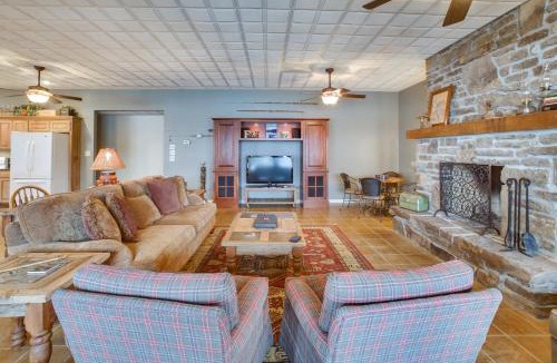 Garfield House | 'Water’s Edge': Home on Shore of Beaver Lake!