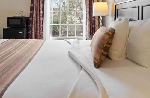 West Orange Hotel | West Orange Comfort Studio with Gym