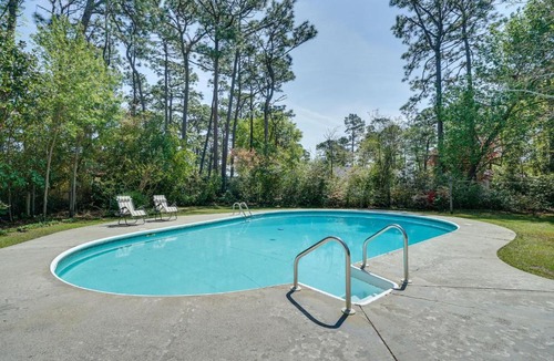 Wilmington House | Wilmington Rental ~ 4 Mi to Wrightsville Beach!