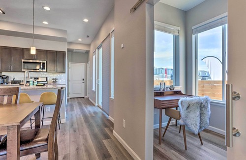 Dupont House | Work, Play & Explore! Townhome 6 Mi to Dtwn Denver