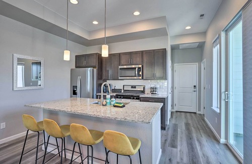 Dupont House | Work, Play & Explore! Townhome 6 Mi to Dtwn Denver