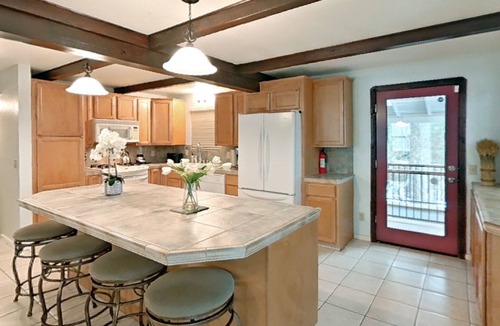 Groveland House | Yosemite Gateway Cabin Valley Views, Sleeps 10