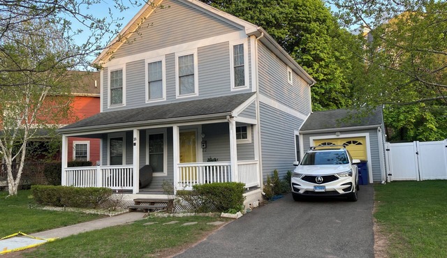3-bedroom house just walking distance from Yale and Downtown