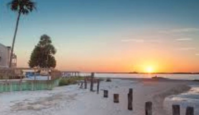 4Bed/3Bath Presidential Unit. Edisto Beach, SC!