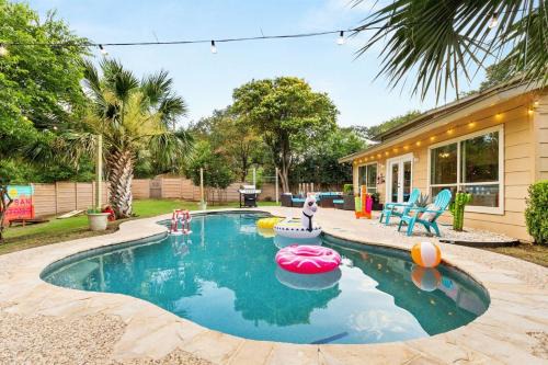 6BR Pool & Game Arcade Family Dog Friendly