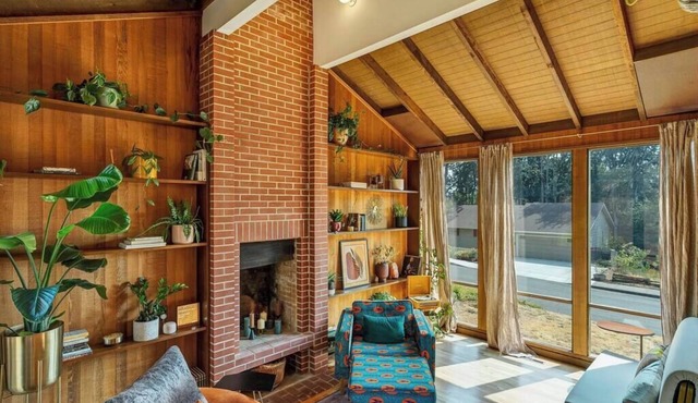 A Full Mid-Century Experience, Quiet St