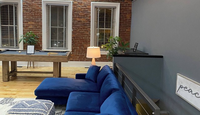 Beautiful apartment, located directly on Market street