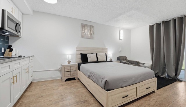 Comfortable studio with updated amenities