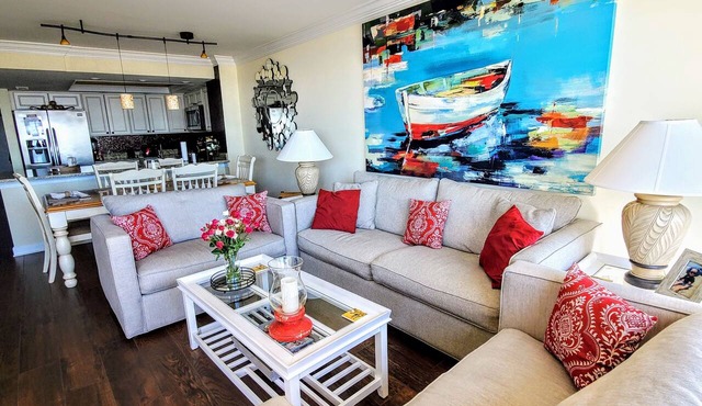 Dancing in the Moonlight - Remodeled Ocean Front Condo
