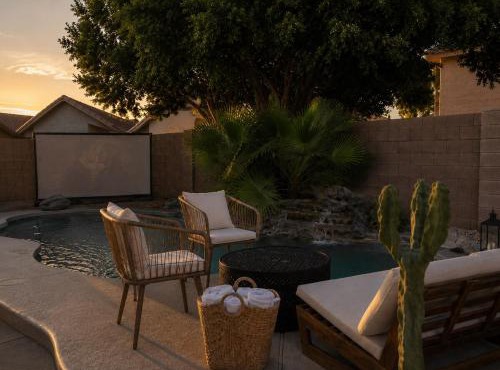 Desert Disconnect Boho Desert Reset & Pool