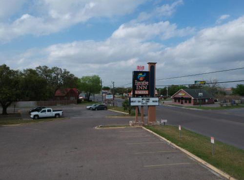 Executive Inn