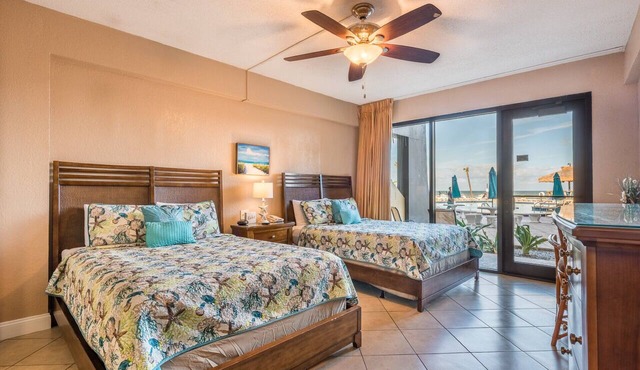 First Floor Amazing Updated Ocean Front Studio! "SUMMER MEGA SALE" POOL OPEN