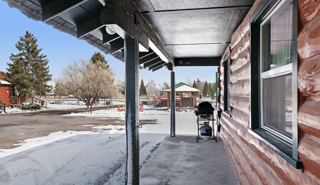 Foothills Lodge 2 - South Fork