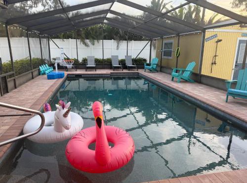 Grinning Gecko 4Bdr3Bath NEW Pool House, Heated Salt Pool, Indoor-Outdoor Kitchen and Fireplaces, Putting Green, Bocce Court-Within 6 miles of AMI