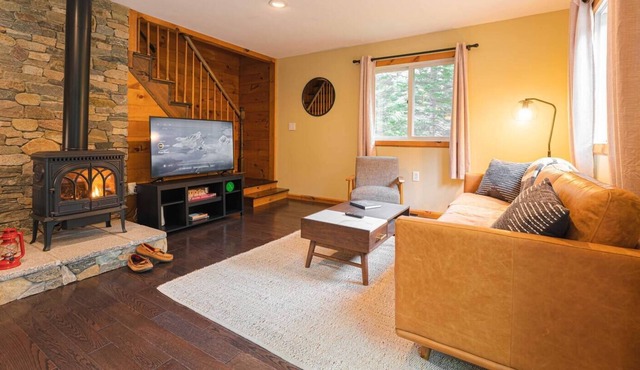 Hemlock Hill Chalet: NH escape