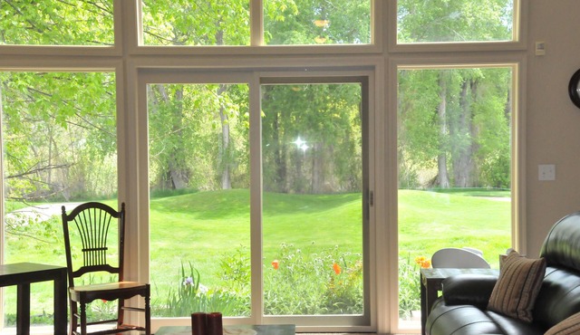 Home On Golf Course - Great location