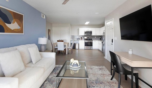 Landing | Spectacular 1BD, Clubhouse, Gym