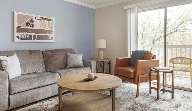 Landing | Stylish 2BD, Clubhouse, Gym