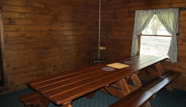 Large, Pet-Friendly Cabin Rental for Amazing Family or Group Glamping near Cook Forest, PA