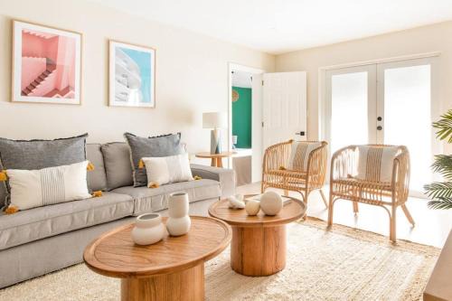 Lux 6BR Villa with Pool, King Beds and Top Amenities