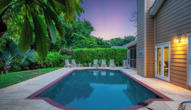 Luxury 5BR w/Pool, Spa & Game Room near AMI