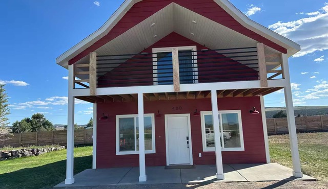 Luxury Red Barn at Stoney Farms NO CHOREs