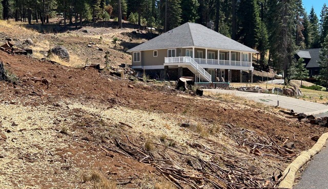 Marvelous 4-bedroom villa with AC in charming Chester. Lake Almanor Home
